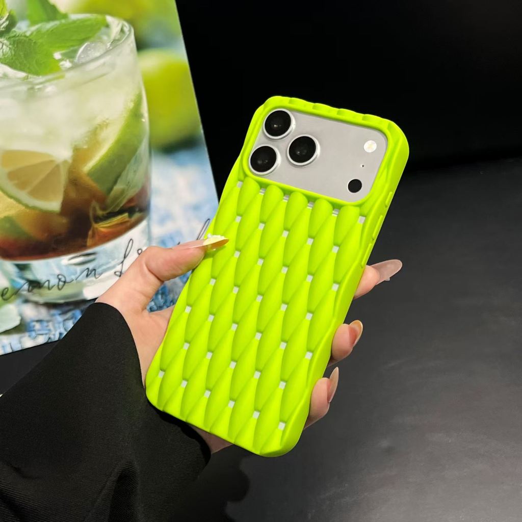 Do modeli 15, 16, 17 Pro Max:  – Heat Dissipation Mesh Breathable Case recenzja i cena