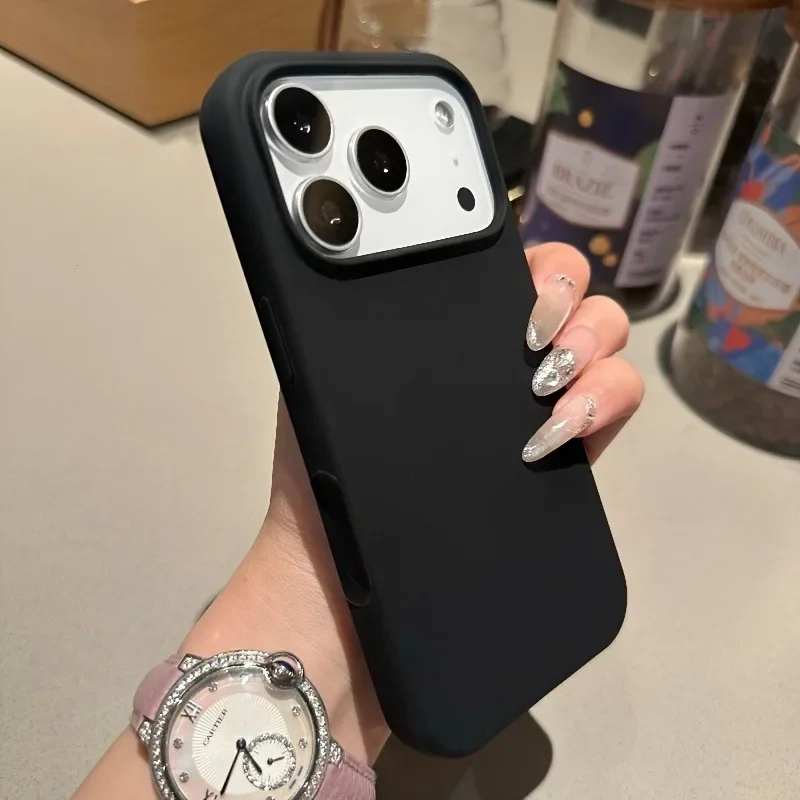 Modne, magnetyczne etui na tel – Liquid Silicone Magnetic Phone Case recenzja i cena